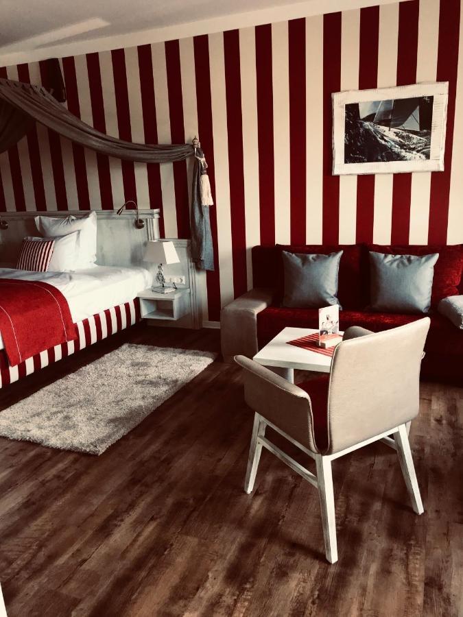 Der Leuchtturm-Gastro Gmbh Hotel Geierswalde Buitenkant foto