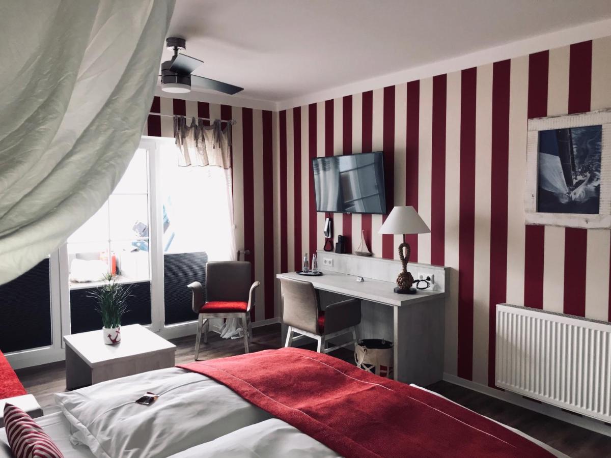 Der Leuchtturm-Gastro Gmbh Hotel Geierswalde Buitenkant foto